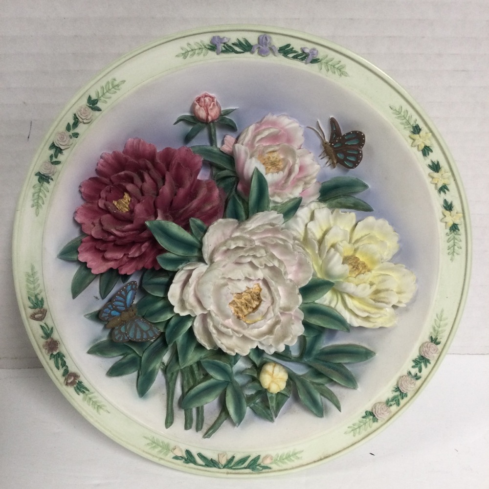 Lena Liu’s The Peony Garden, Bradford Exchange 3D Plate, 2nd Issue